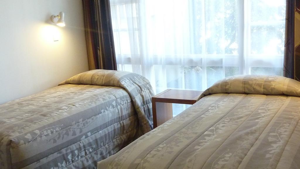 Colonial Inn Motel Christchurch Extérieur photo