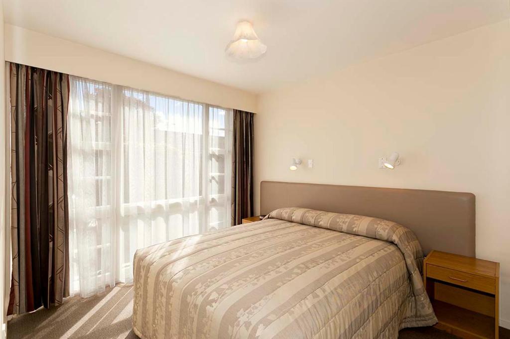 Colonial Inn Motel Christchurch Extérieur photo